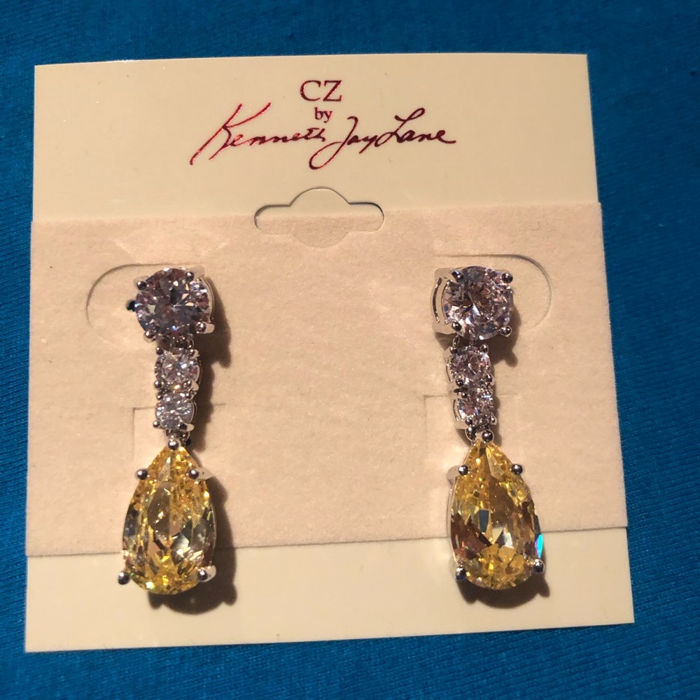 NWT Stunning Kenneth Jay Lane faux white and yellow cz diamond drop earrings.